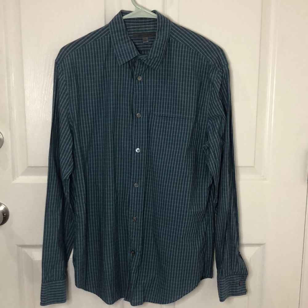 John Varvatos casual button down checked shirt sleeve tabs sz Small 100% cotton